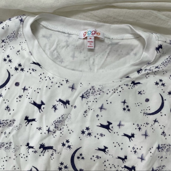 Giggle Mommy Pajama Set Holiday Pattern - Picture 5 of 6